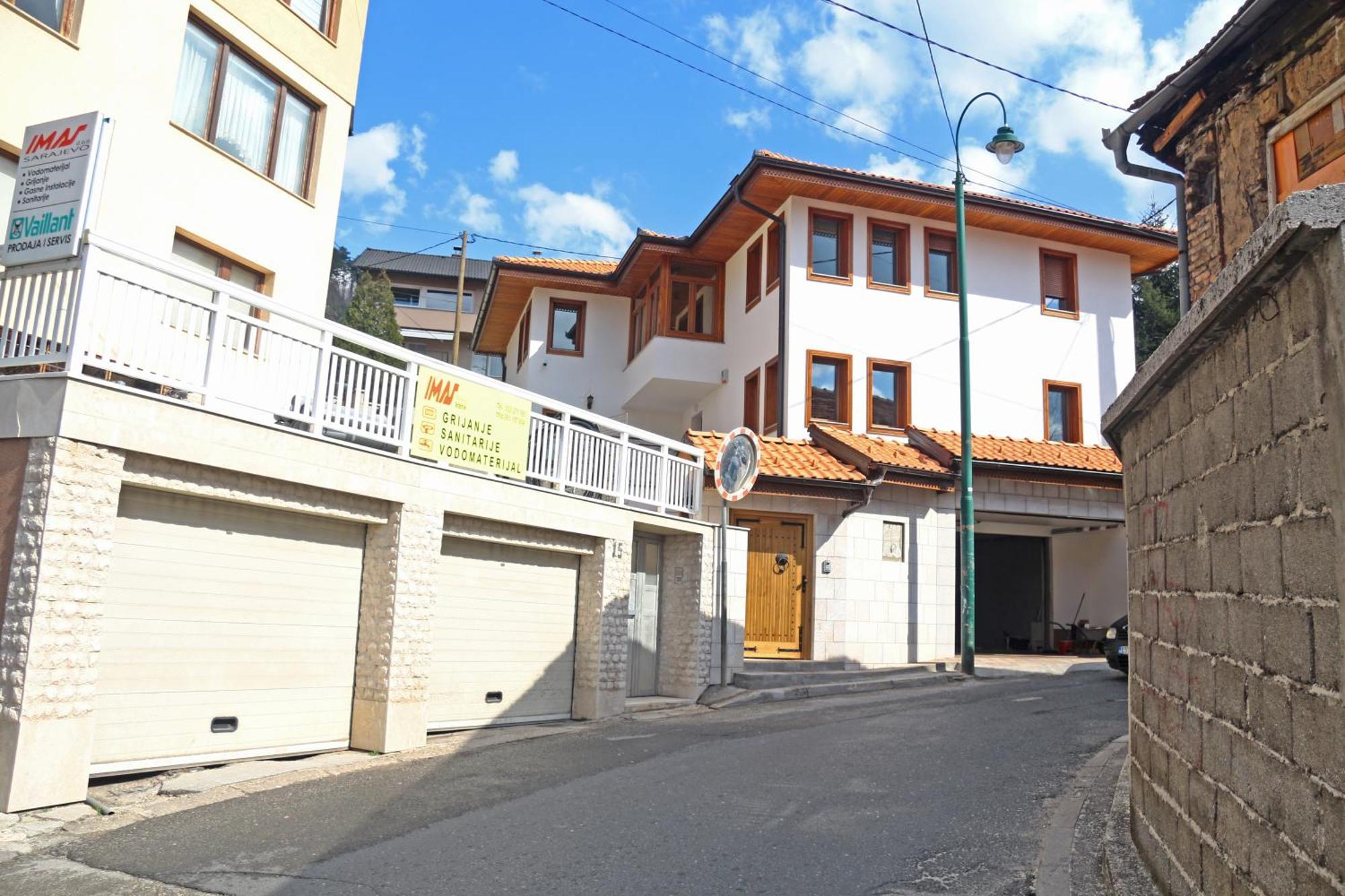 Imas Apartment Сараево Екстериор снимка